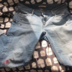 Levi’s cropped jeans. Last price drop!